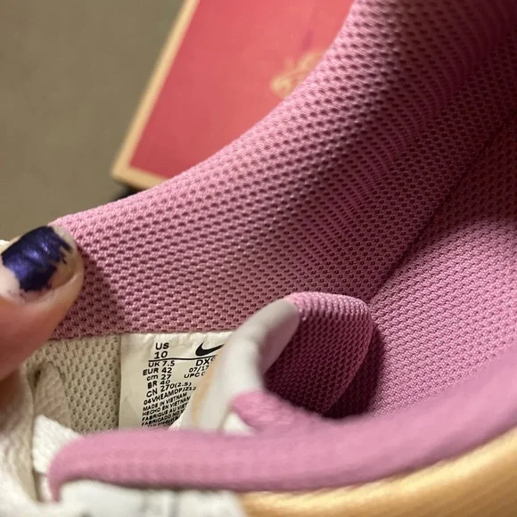 Nike Gamma Force Sneakers - Picture 5 of 5